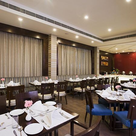 The Manor Bareilly By Leisure Hotels Zewnętrze zdjęcie