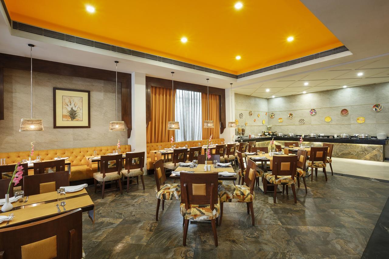 The Manor Bareilly By Leisure Hotels Zewnętrze zdjęcie